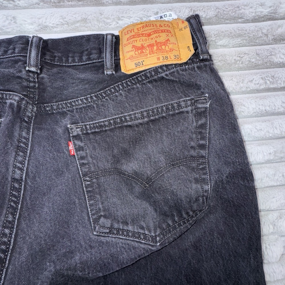 Levis 501 XX Mens 38x30‎ Black Classic Fit Straight Leg Button Fly Denim Grunge - Picture 11 of 11